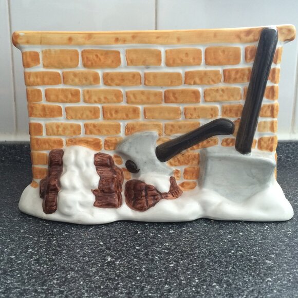 M&Ms Christmas FTD Candy Bowl Dish Fireplace Red Yellow Ceramic Collectible - Picture 3 of 9